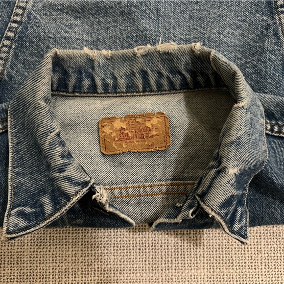 Vintage Levi’s denim jacket - Picture 5 of 5
